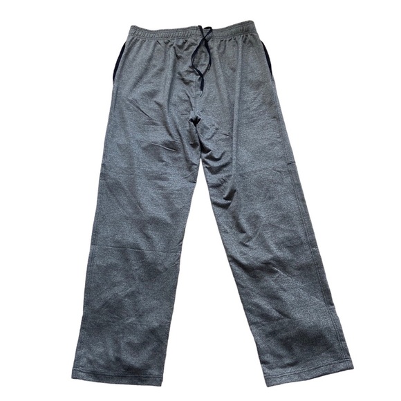 Reebok Other - Reebok men’s drawstrings pants large